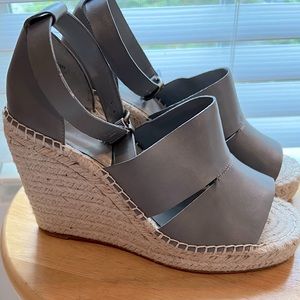Treasure & Bond Women's Sannibel Espadrille Platform Wedge Sandal - Grey - 9.5 M